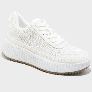 NWT Universal Thread - Women's Woven Lace Up Sneakers in White